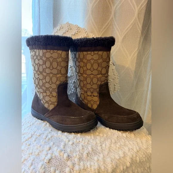 Coach Monogram Shearling Boots sz 11 - Picture 3 of 13
